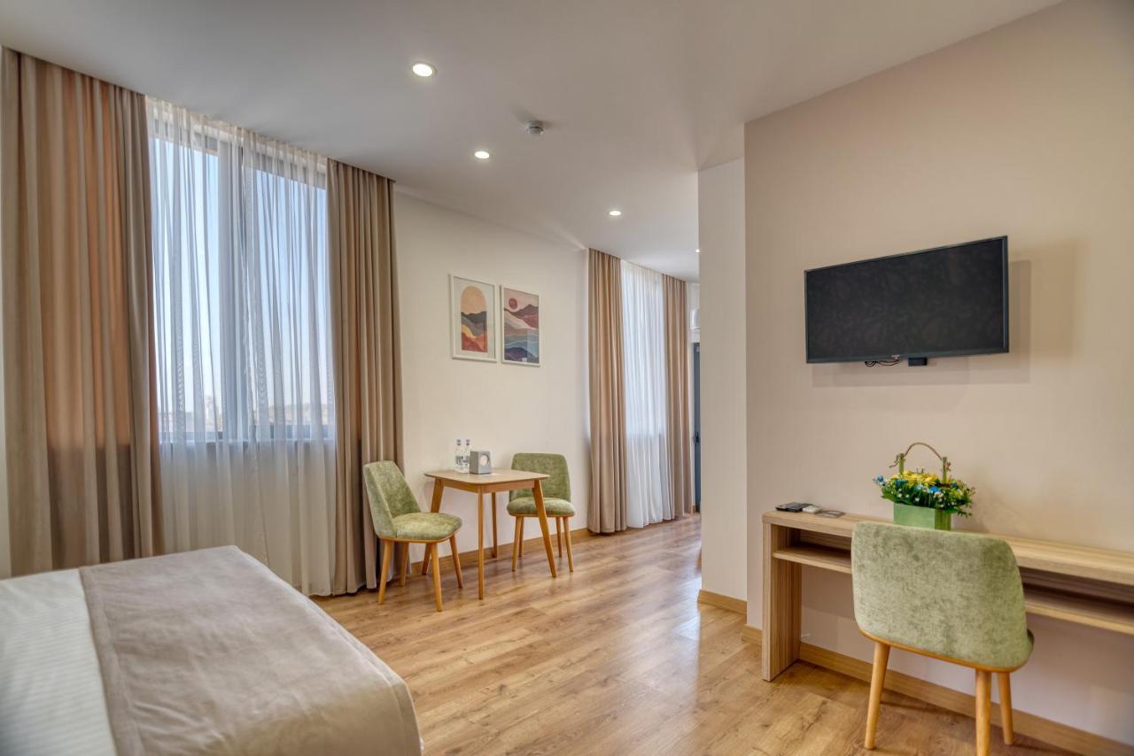 Orbeli Hotel エレバン エクステリア 写真